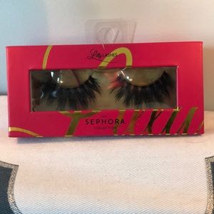Lilly Lashes